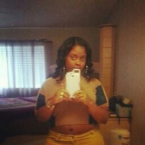 Meet your Posher, Nieka